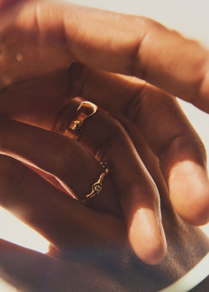 Spuma Wedding Band - AKVA Jewellery