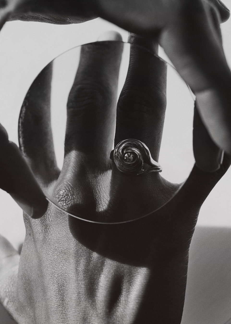 AKVA-Jewellery-Cochlea-Grande-center-02